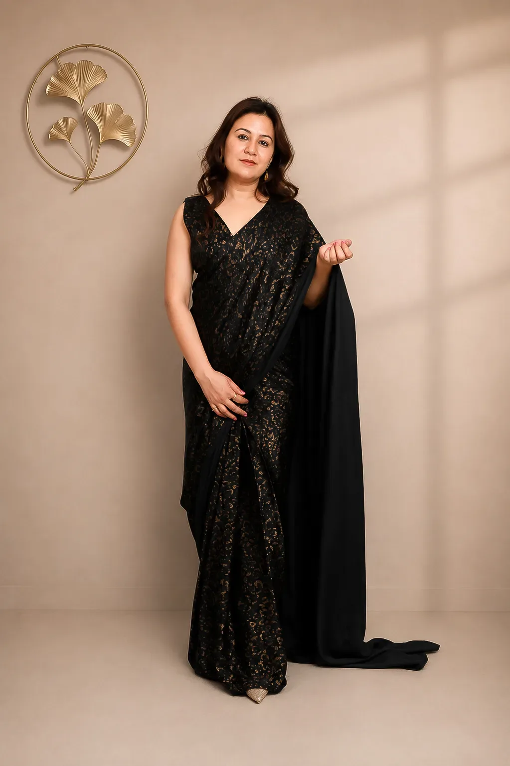 Black Printed Saree — view 4