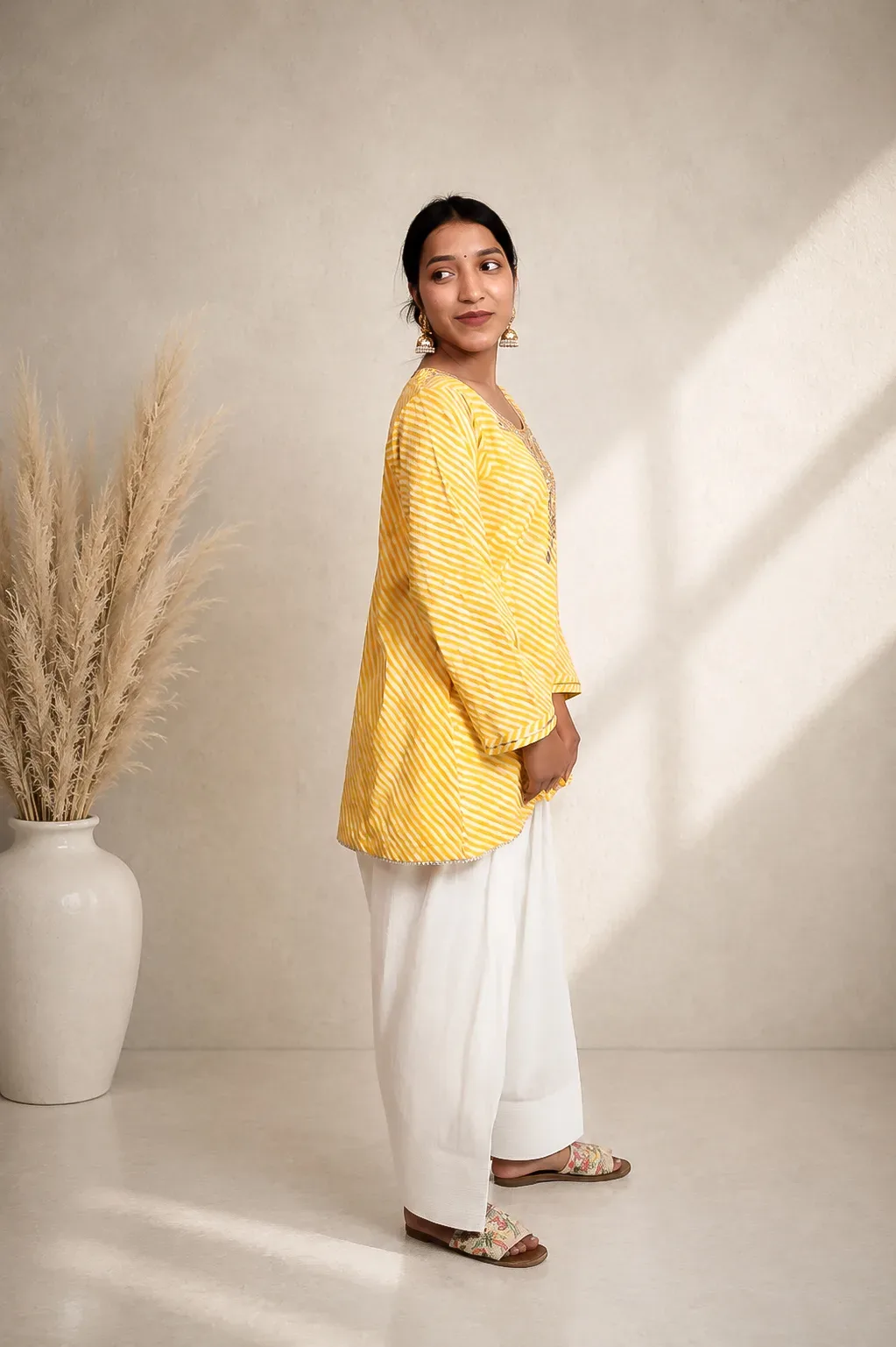 Sunshine Leheriya Suit — view 5